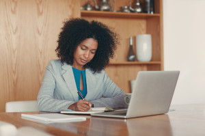 Istock_000077385751_Small 300X199