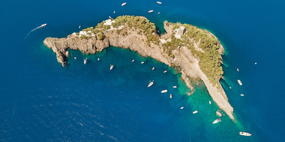 Business Etiquette From Coast To Coast