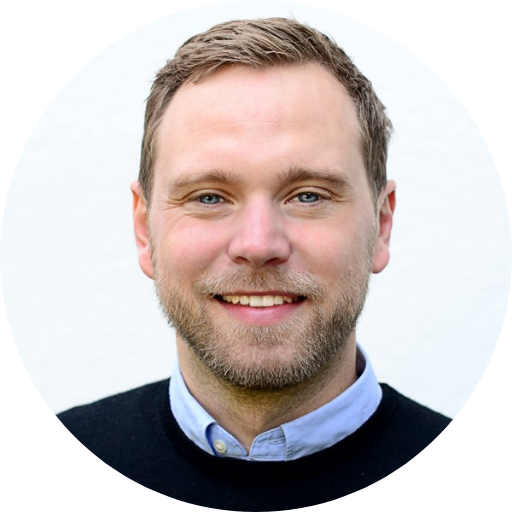 Dr. Jannik Meyners’ headshot in circle shape.