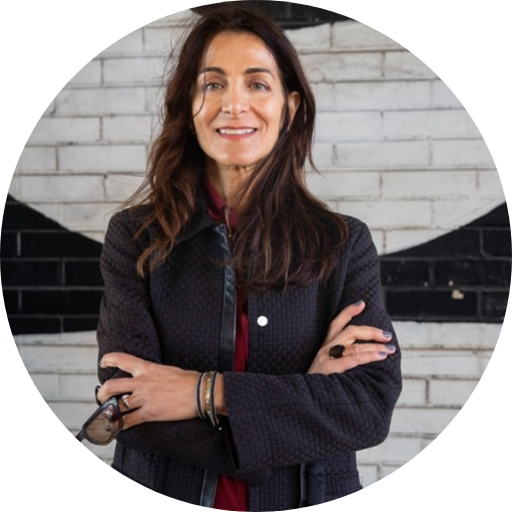 Lenna Garibian’s headshot.